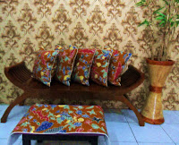 bantal batik