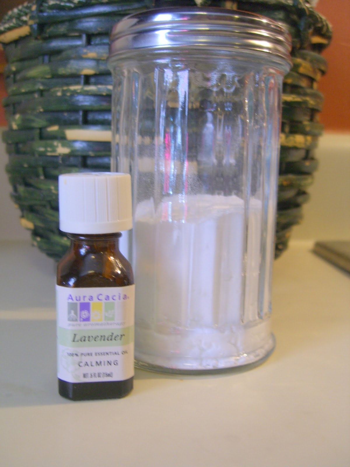 The Working Home Keeper Homemade Air Freshener & Carpet Deodorizer