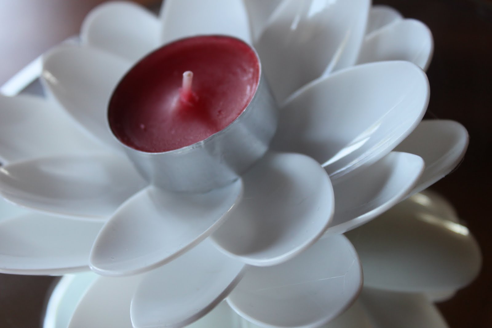 Ten New Uses Tuesday {Plastic Spoons} Delicate Construction