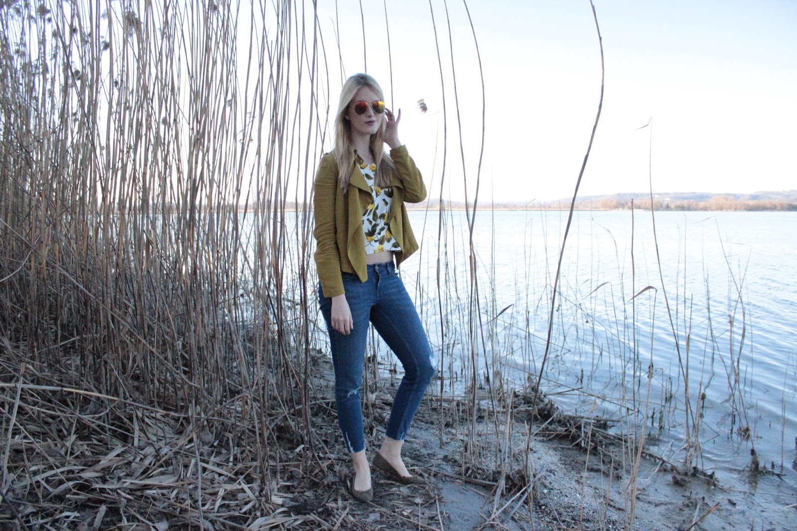 Fashion Outfit Moos Bodensee Zara Zitronen Olive Blazer Henry London Uhr Fashion Outfit Moos Bodensee Zara Zitronen Olive Blazer Henry London Uhr