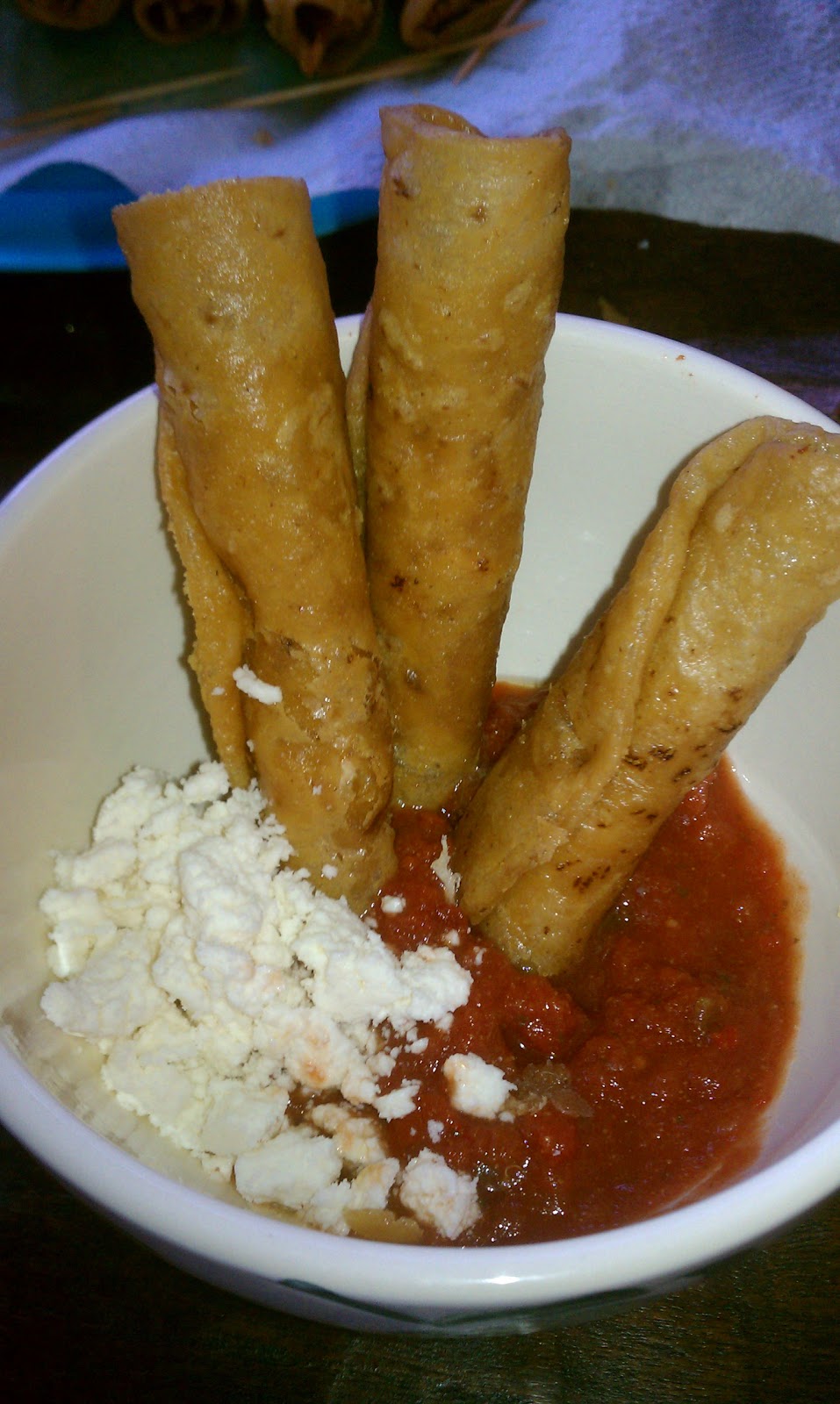 Yummy Foods Authentic Chicken Taquitos
