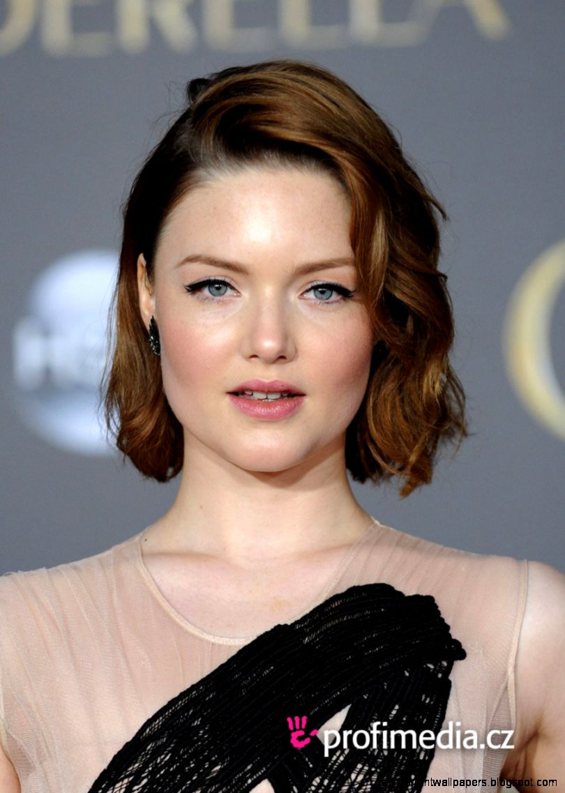 Holliday Grainger hairstyle easyHairStyler Holliday Grainger hairstyle easyHairStyler