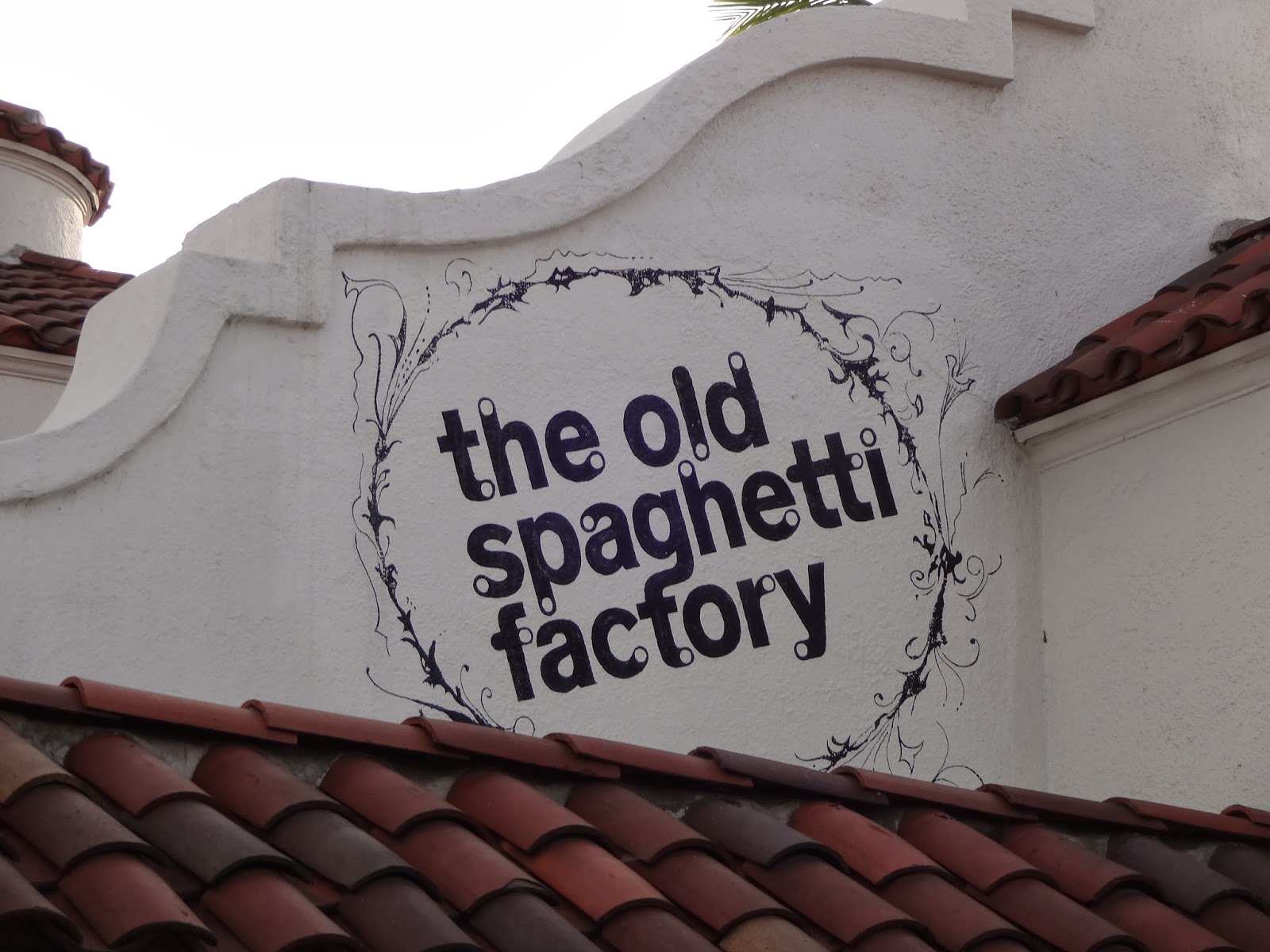 Eating My Way Through OC Doing Some Work at Spaghetti Factory