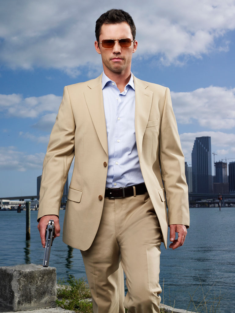 Jeffrey Donovan Photos Tv Series Posters and Cast