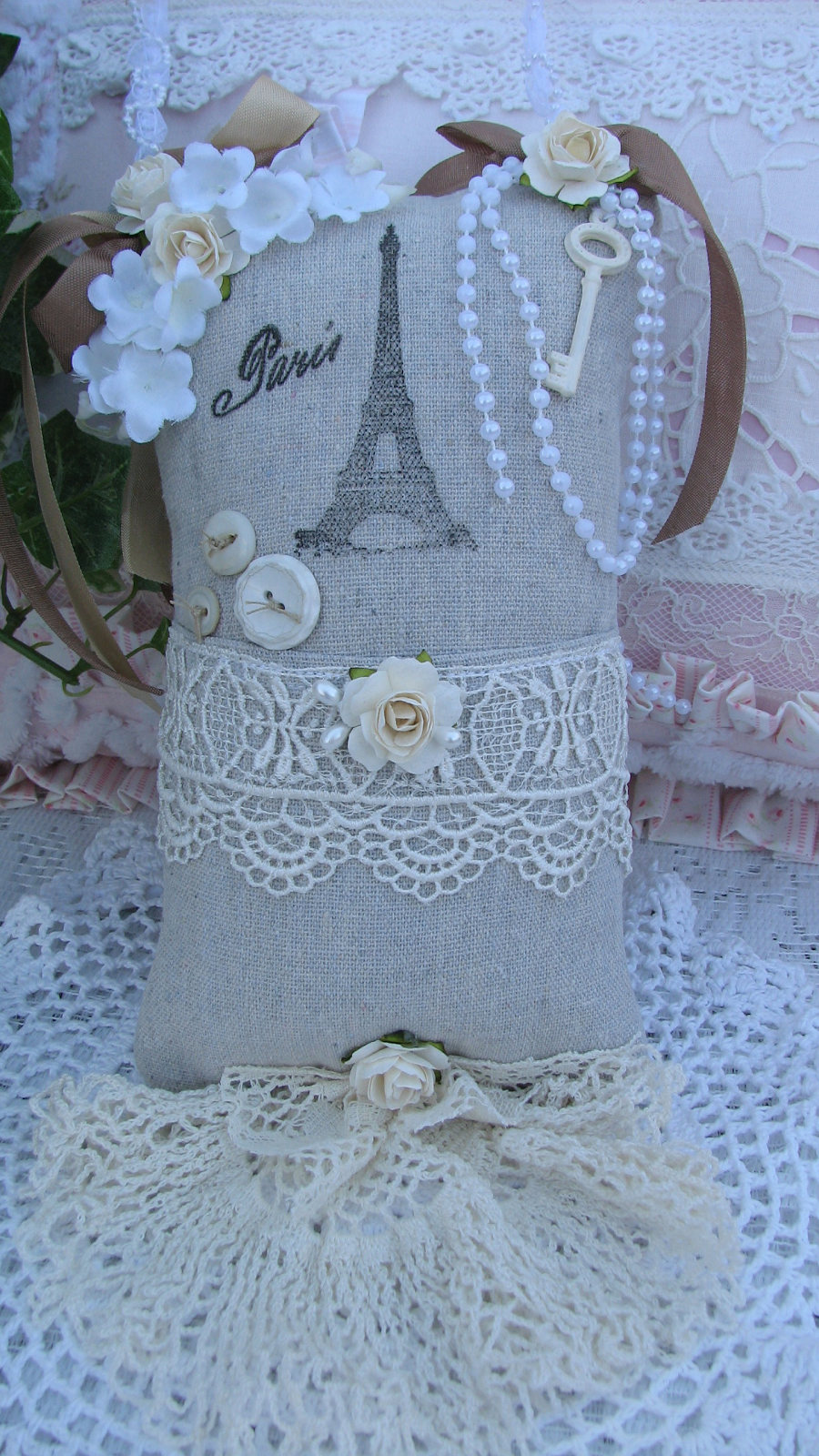 someplaceinthyme2 Pocket Sachet Number ThreeParis