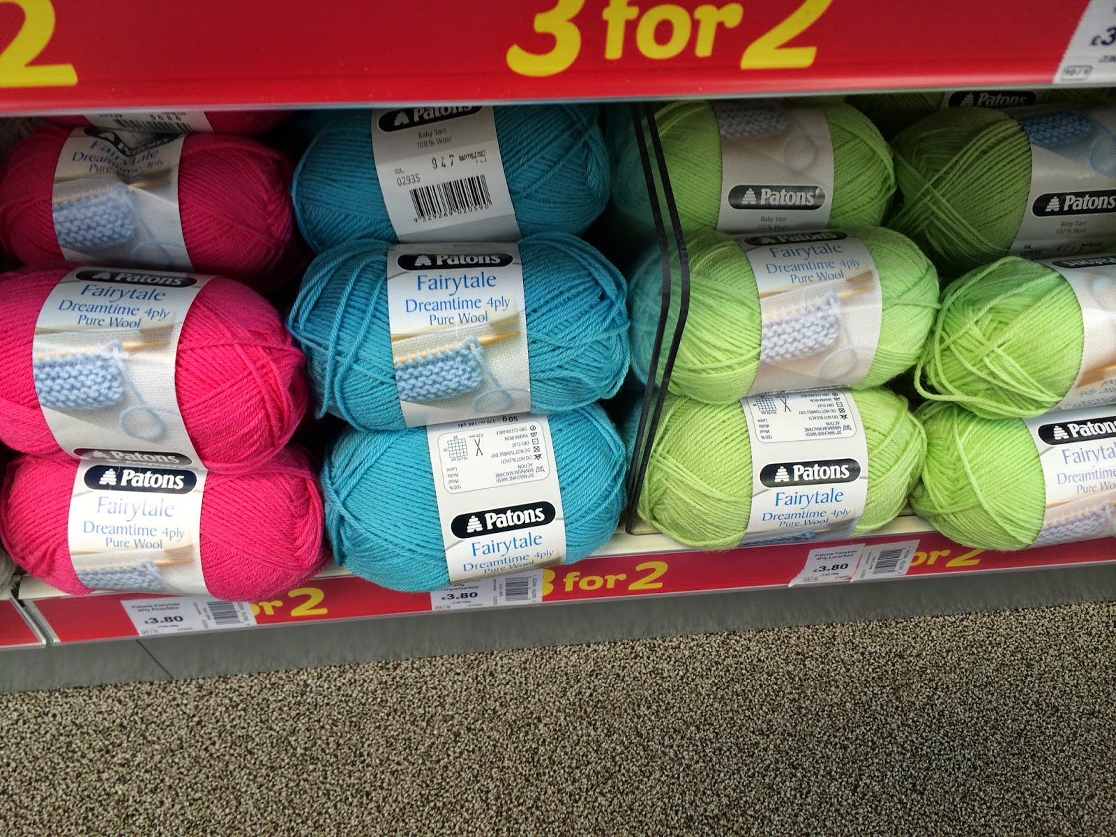 Confessions of an Oxfordshire stitcher Hobbycraft visit new W.I. yarns!