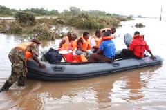 Abrandam inundações em Sofala