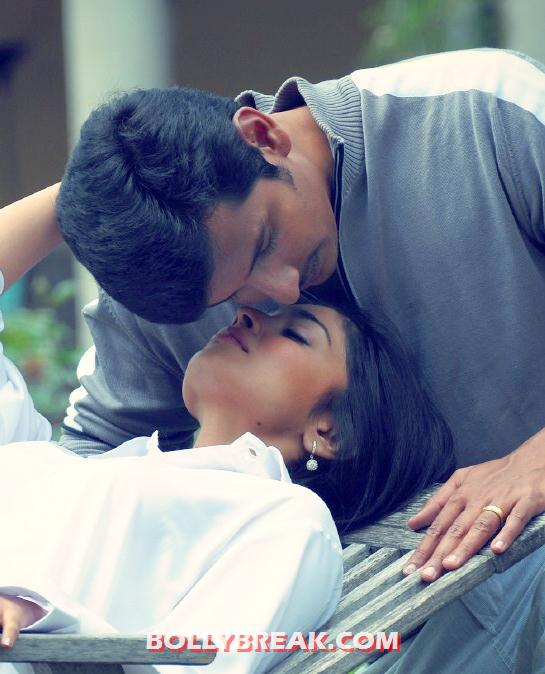 shreya saran kissing jeeva shreya saran kissing jeeva - shreya saran latest Hot Stills in white shirt from Tamil movie