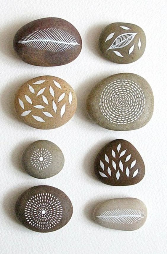 Pedras decoradas
