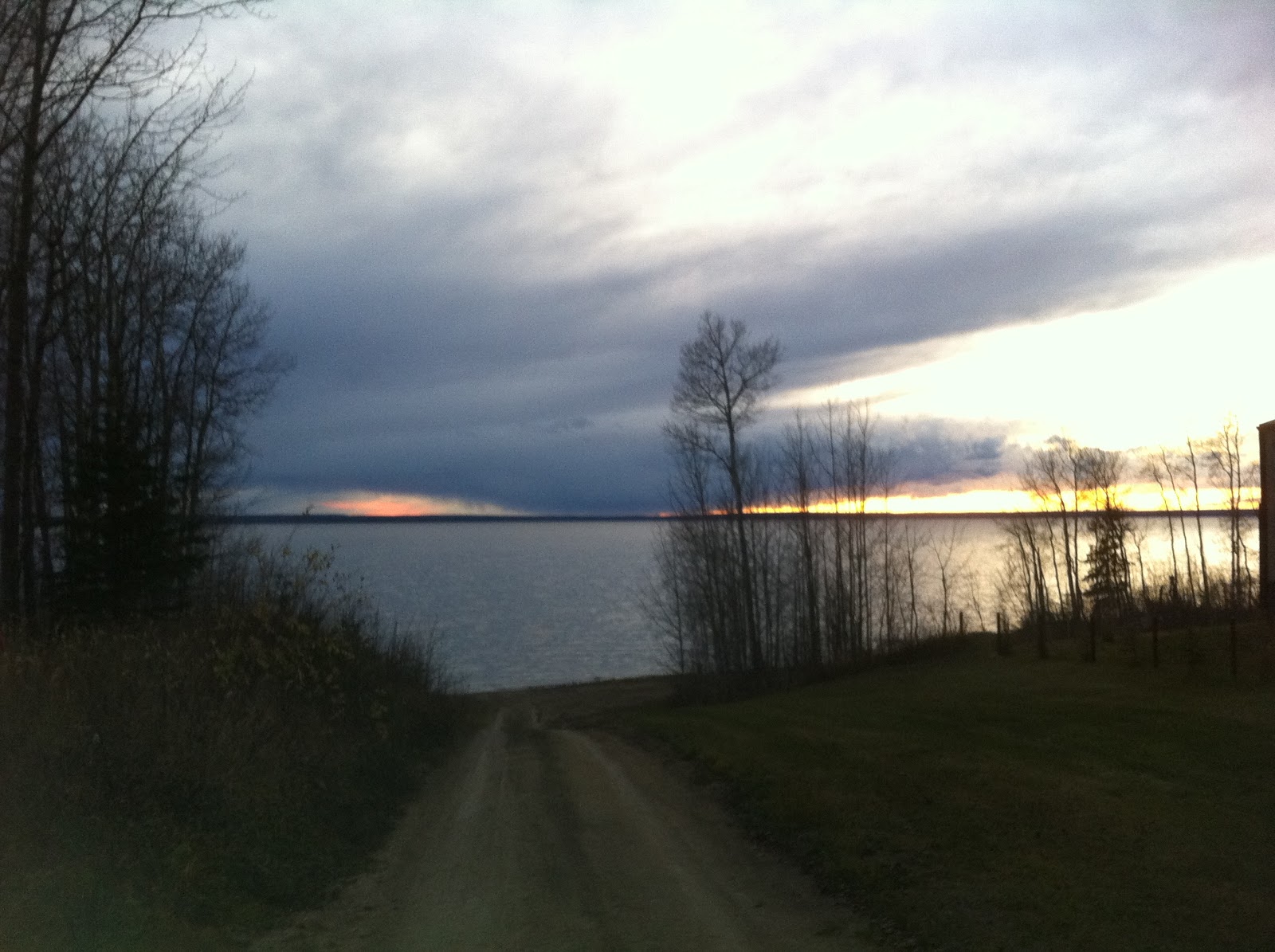 JoKat Lodge Calling Lake AB