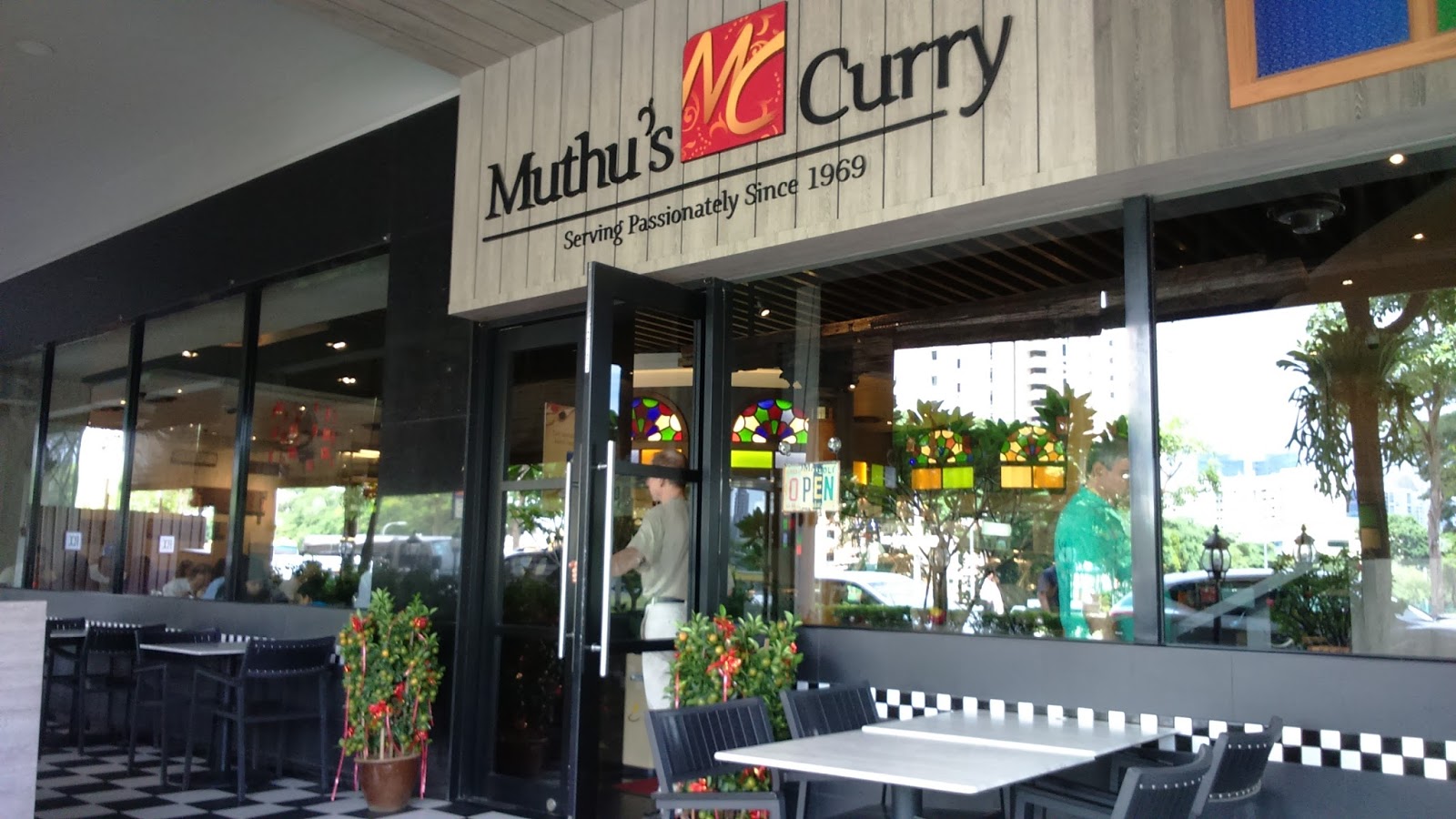 Travel with Angela Lansbury Muthu's Curry restaurant, Little India
