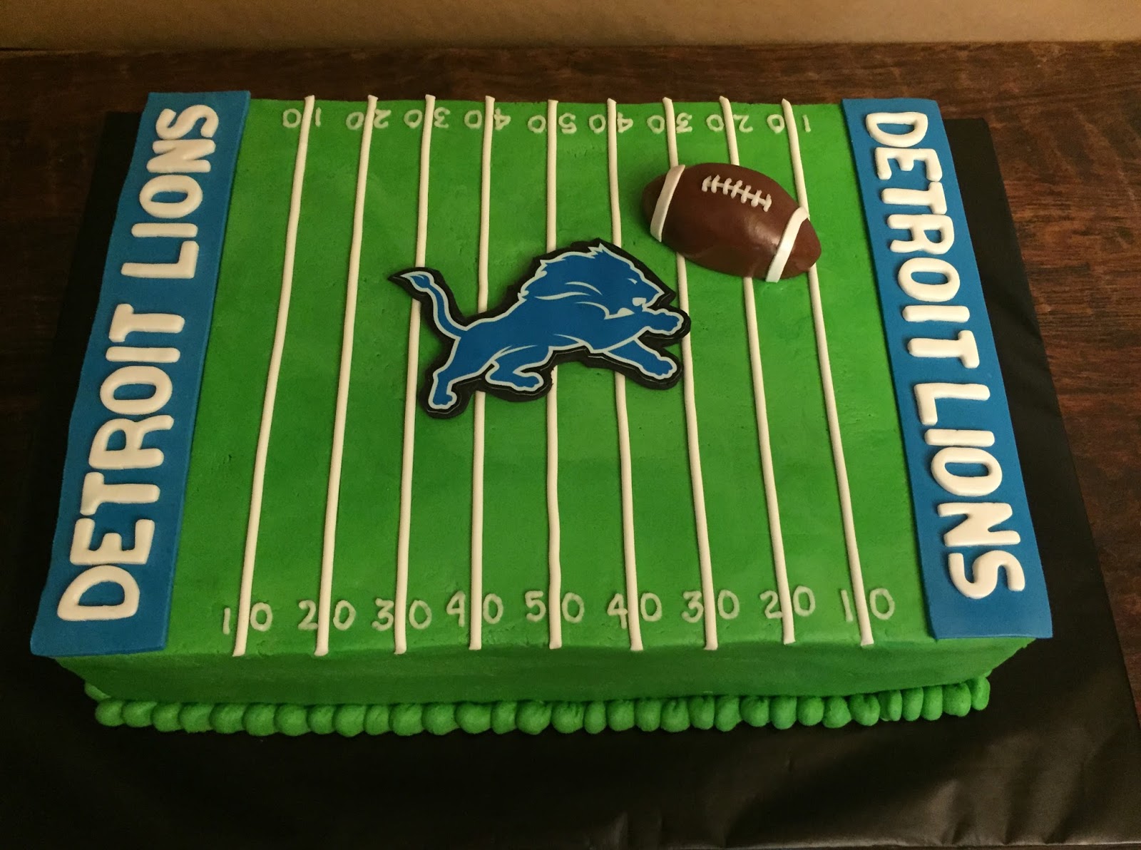 Cakes by Mindy: Detroit Lions Cake 9" x 13"