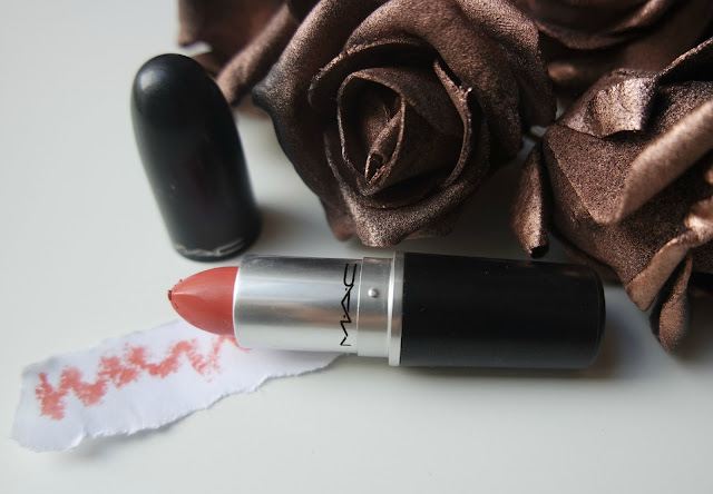 MAC Ravishing Lipstick Swatches/Review
