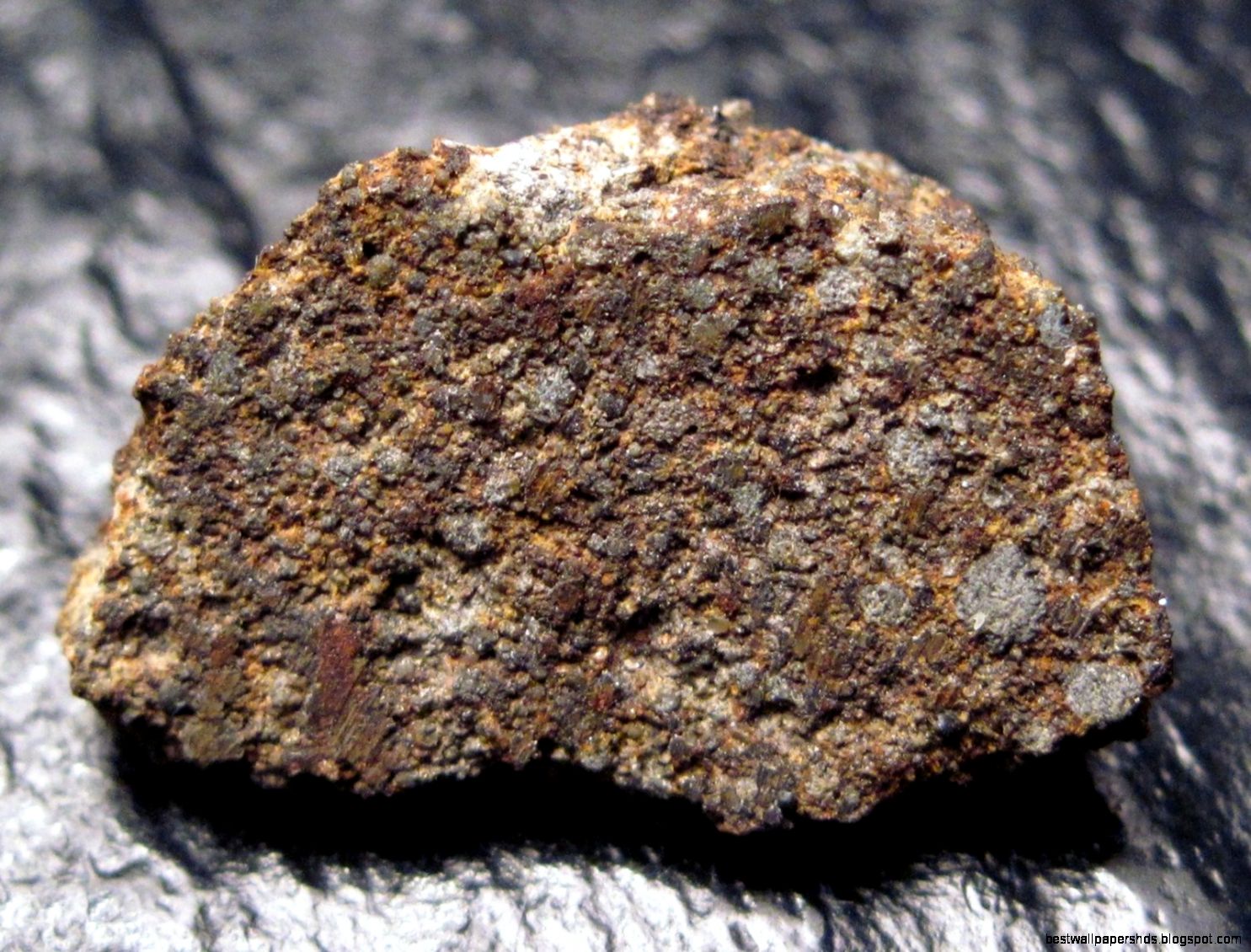 meteorite rock types