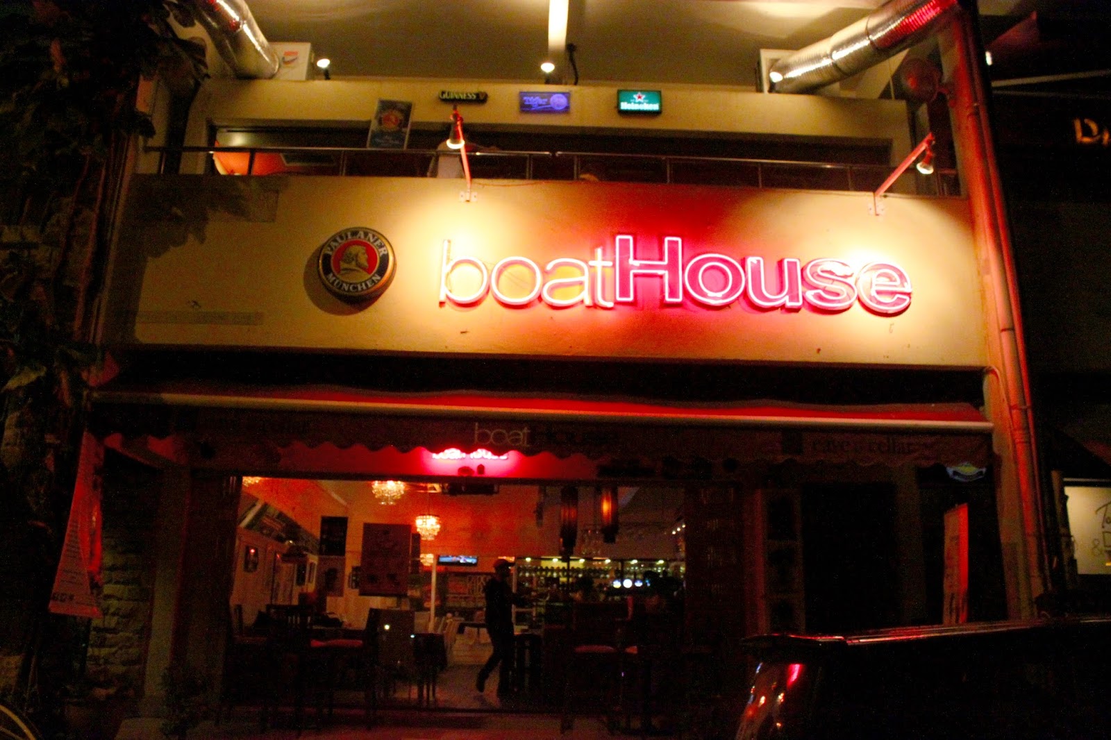 Boathouse Restaurant & Bar TTDI f i n d i n g // f a t s