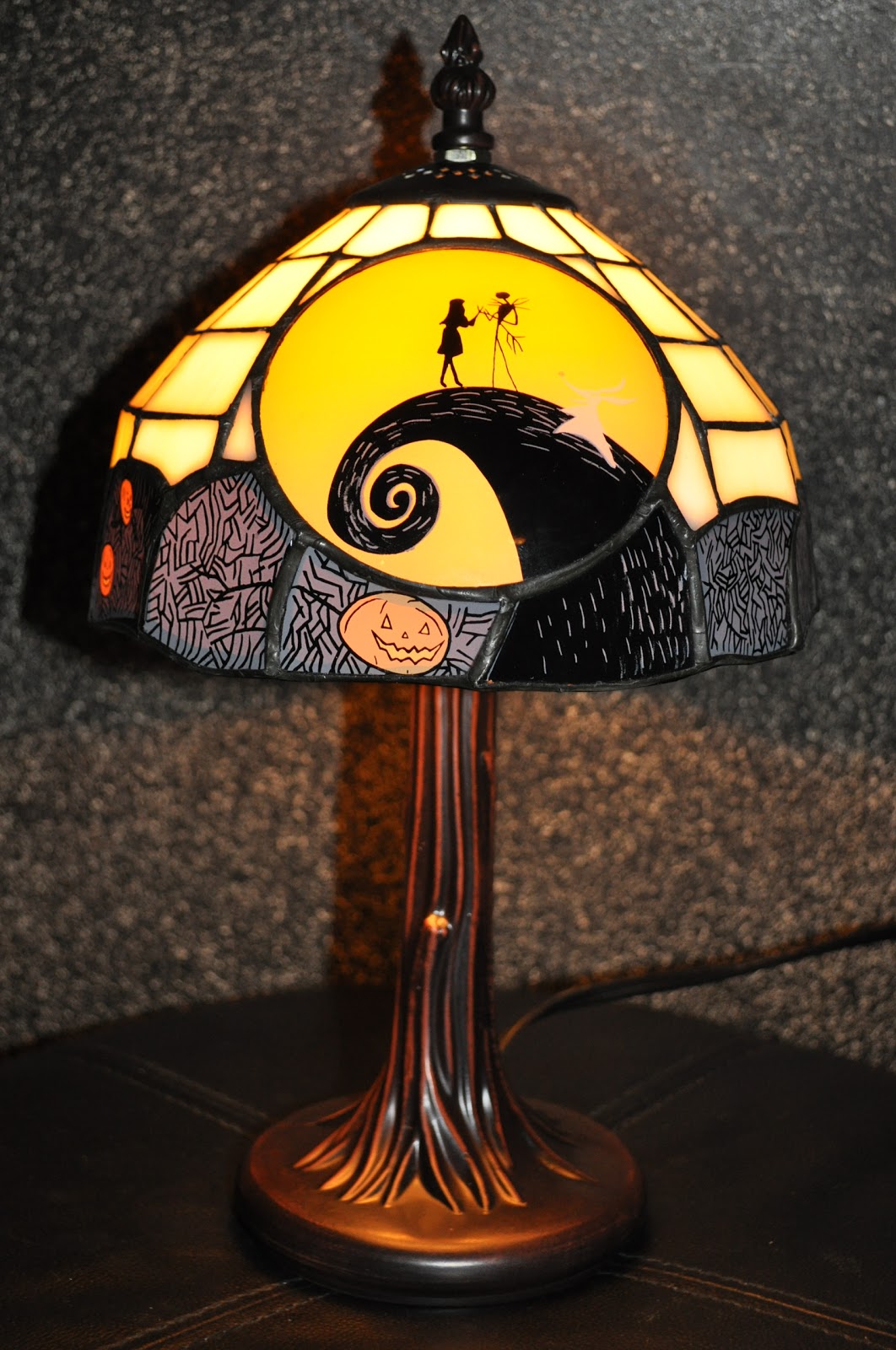 Disney Pixar Fanatics Nightmare Before Christmas Tiffany Lamp