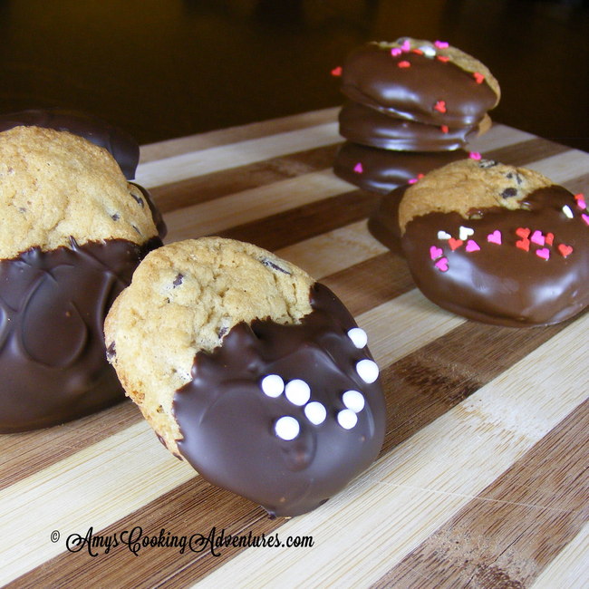 Mini Dipped Chocolate Chip Cookies