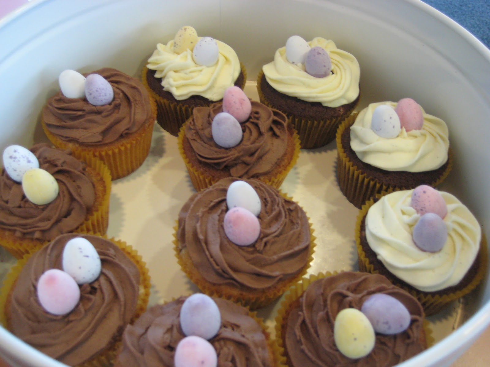 Let them eat (gluten free, lactose free) cake! Easter mini egg cupcakes