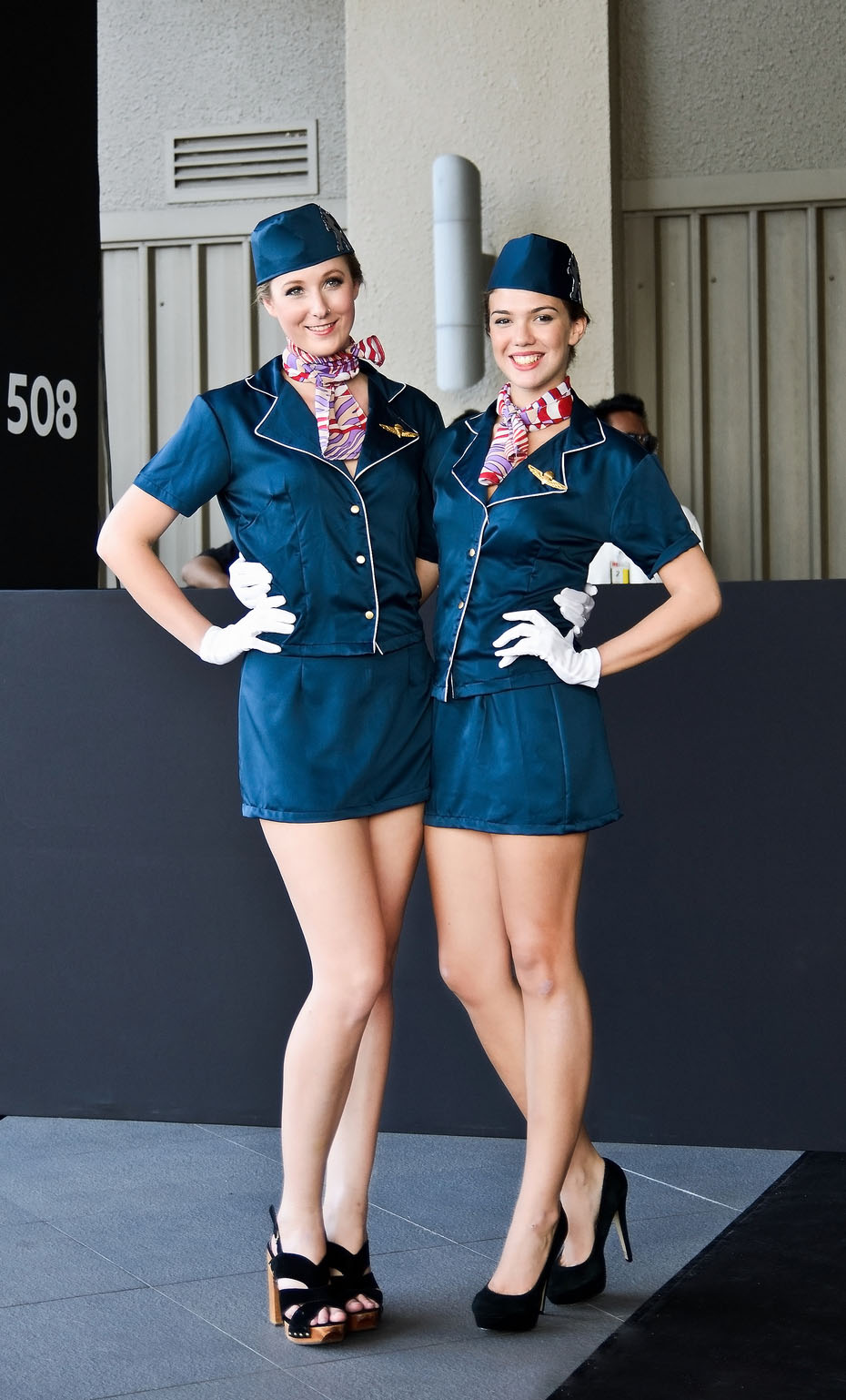 Peugeot's Stewardess Costume in Public World stewardess Crews