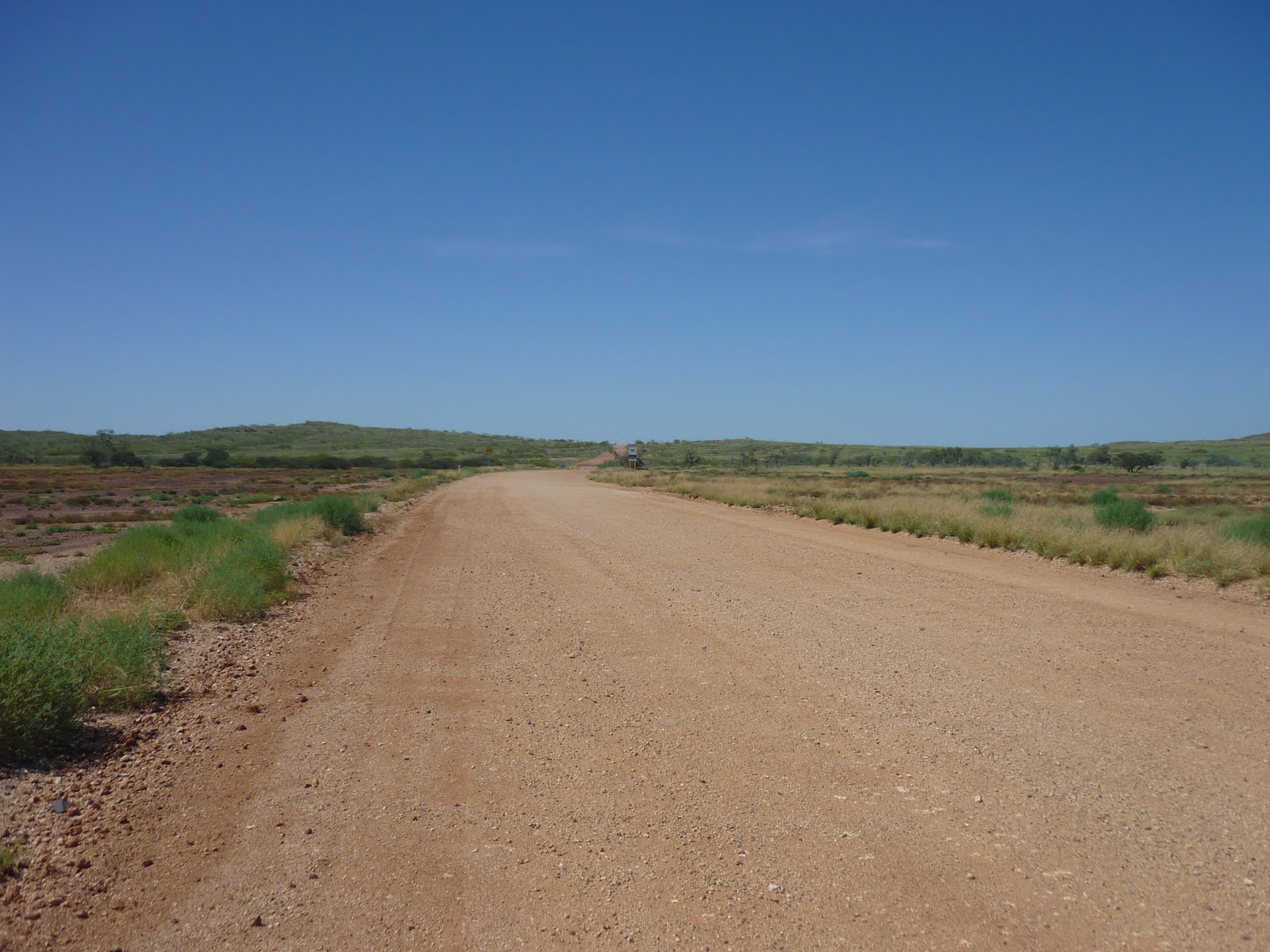 Travels in Oz Day 43 Karratha to Tom Price 11/4/11