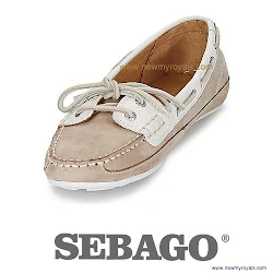 Kate Middleton Style Sebago Bala Boat Shoes and Henri Lloyd Aura Half Zip