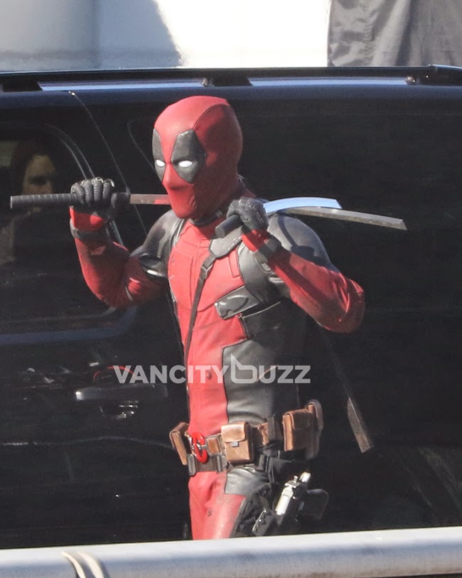 катаны за спиной