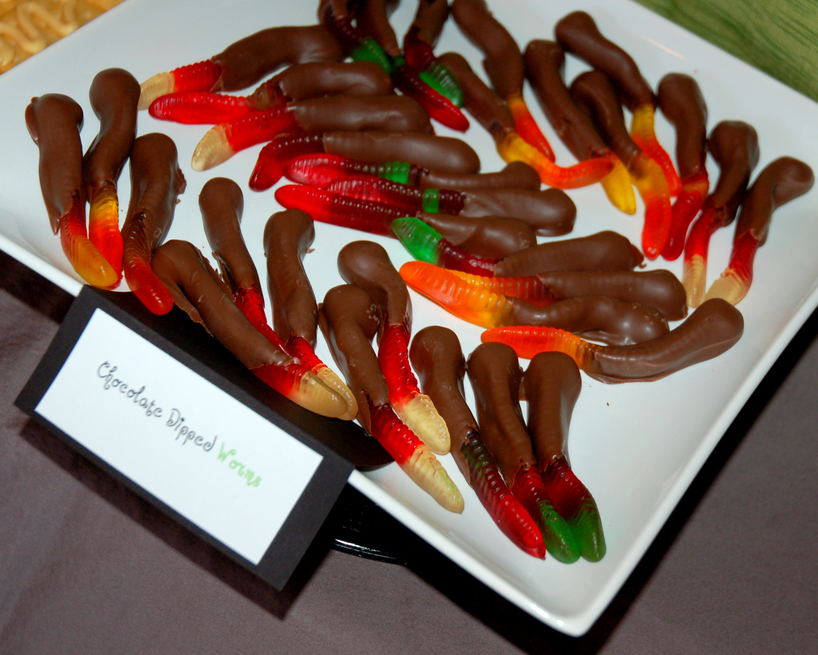 restlessrisa HOW TO EAT FRIED WORMS {Back to School Party}