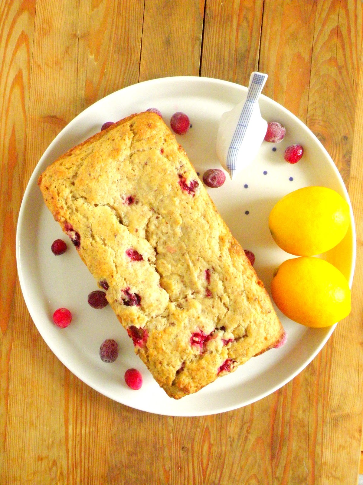 delicuteessen Vegan Cranberry & Lemon Bread