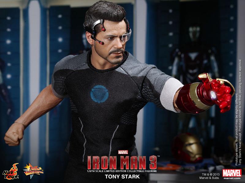 tony stark iron man 3 hot toys