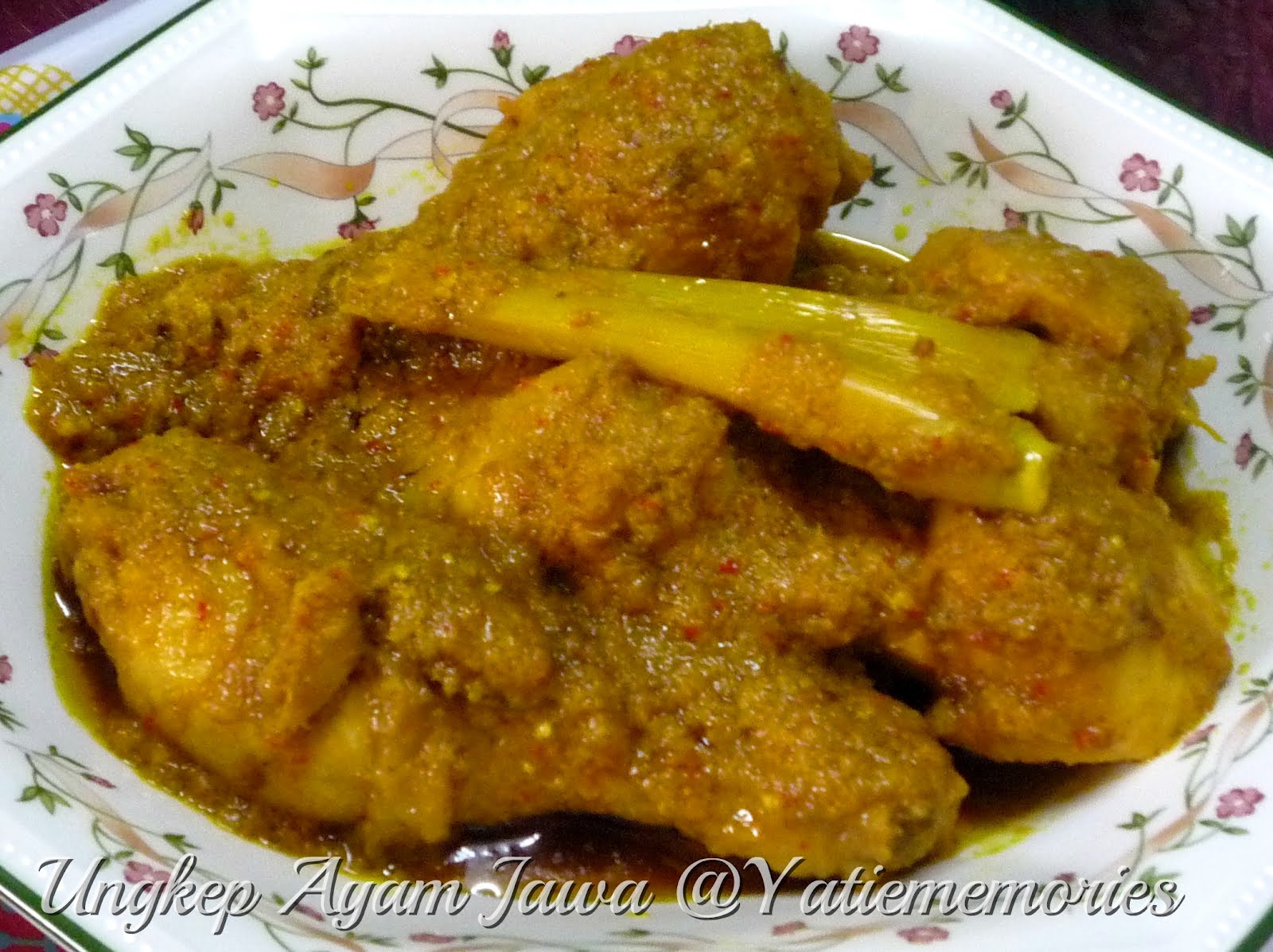 Ayam masak ungkep