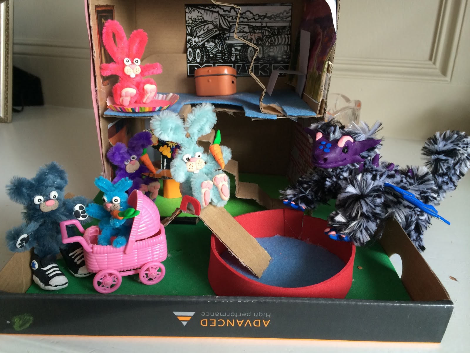 smART Class How to make a pipe cleaner Bunny (by Shelby)