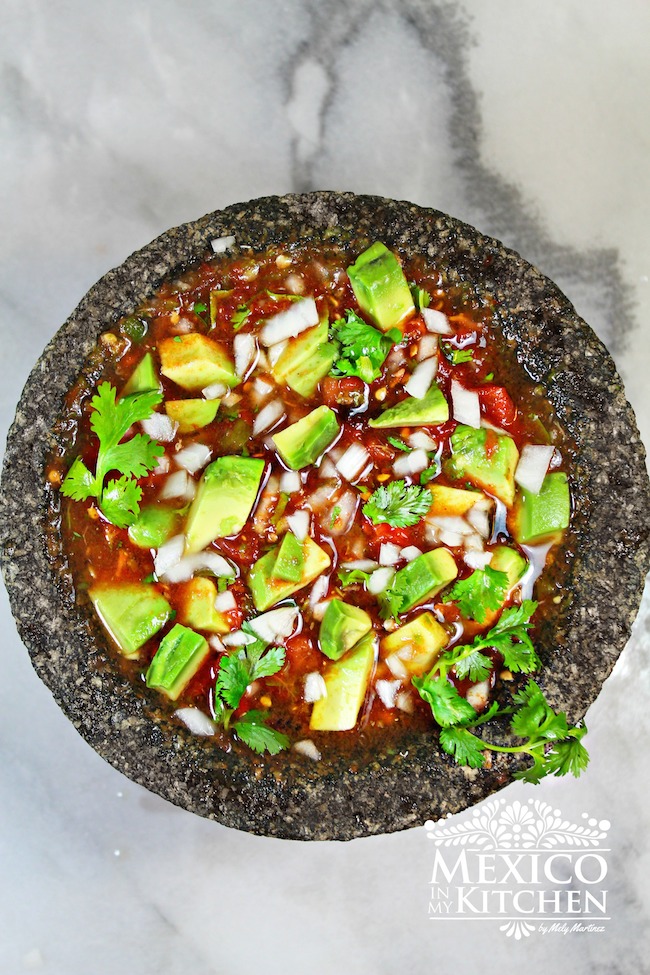 Red Salsa en Molcajete Salsa Roja Molcajeteada Traditional
