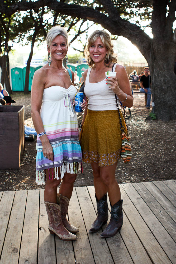 JifferDoodle An AUSTIN Guide to Wearing Cowgirl Boots