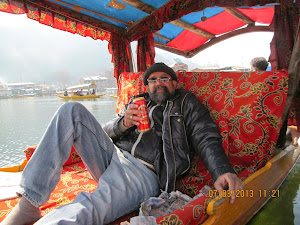 "DUTY FREE" on Dal Lake ! Sipping a beer can on Dal Lake.