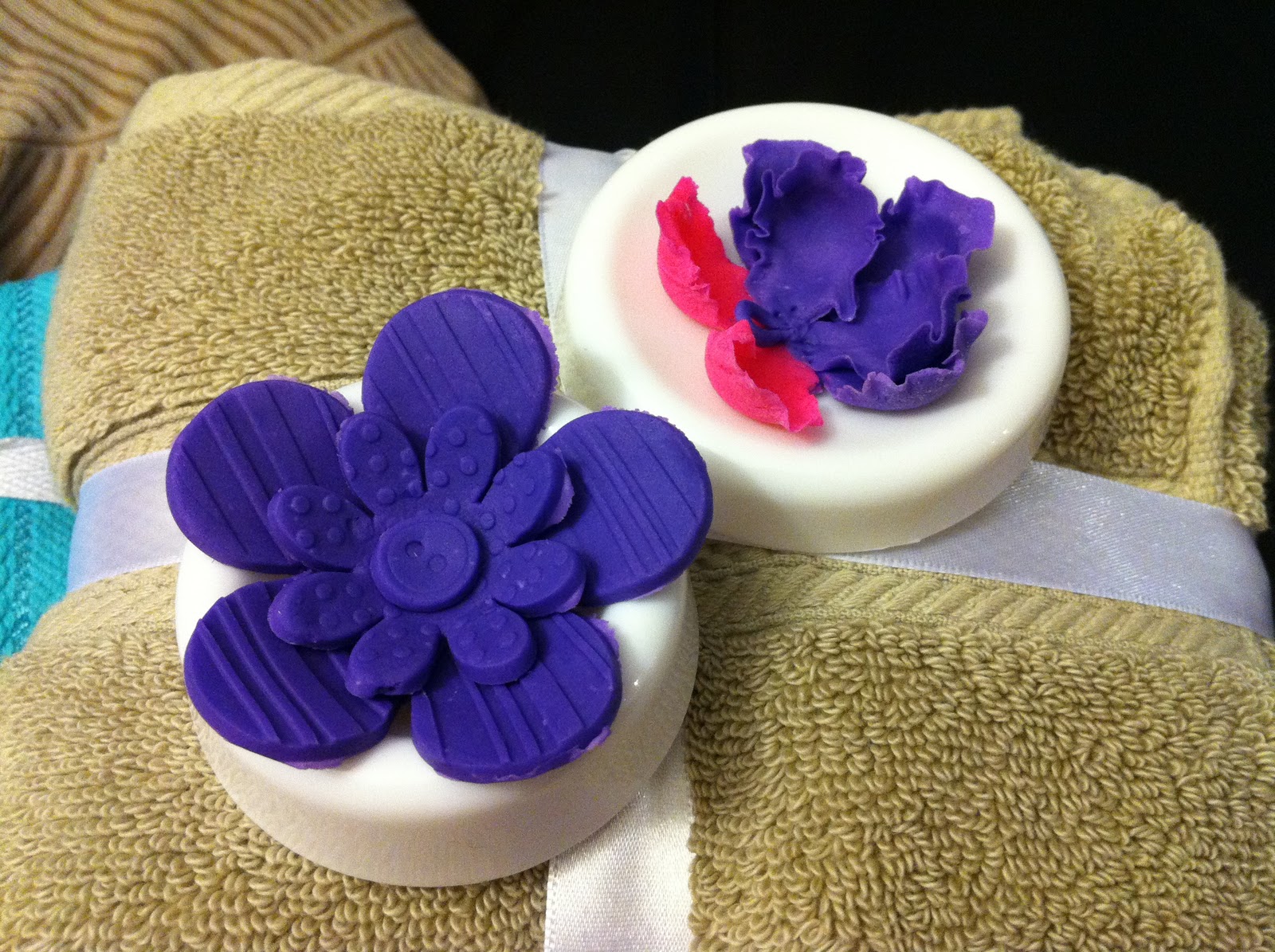 I Eated It: Michael s Wilton Cake Decorating - Course 2 ...