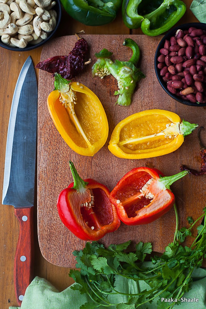 PaakaShaale Bell peppers in Cashew peanut gravy