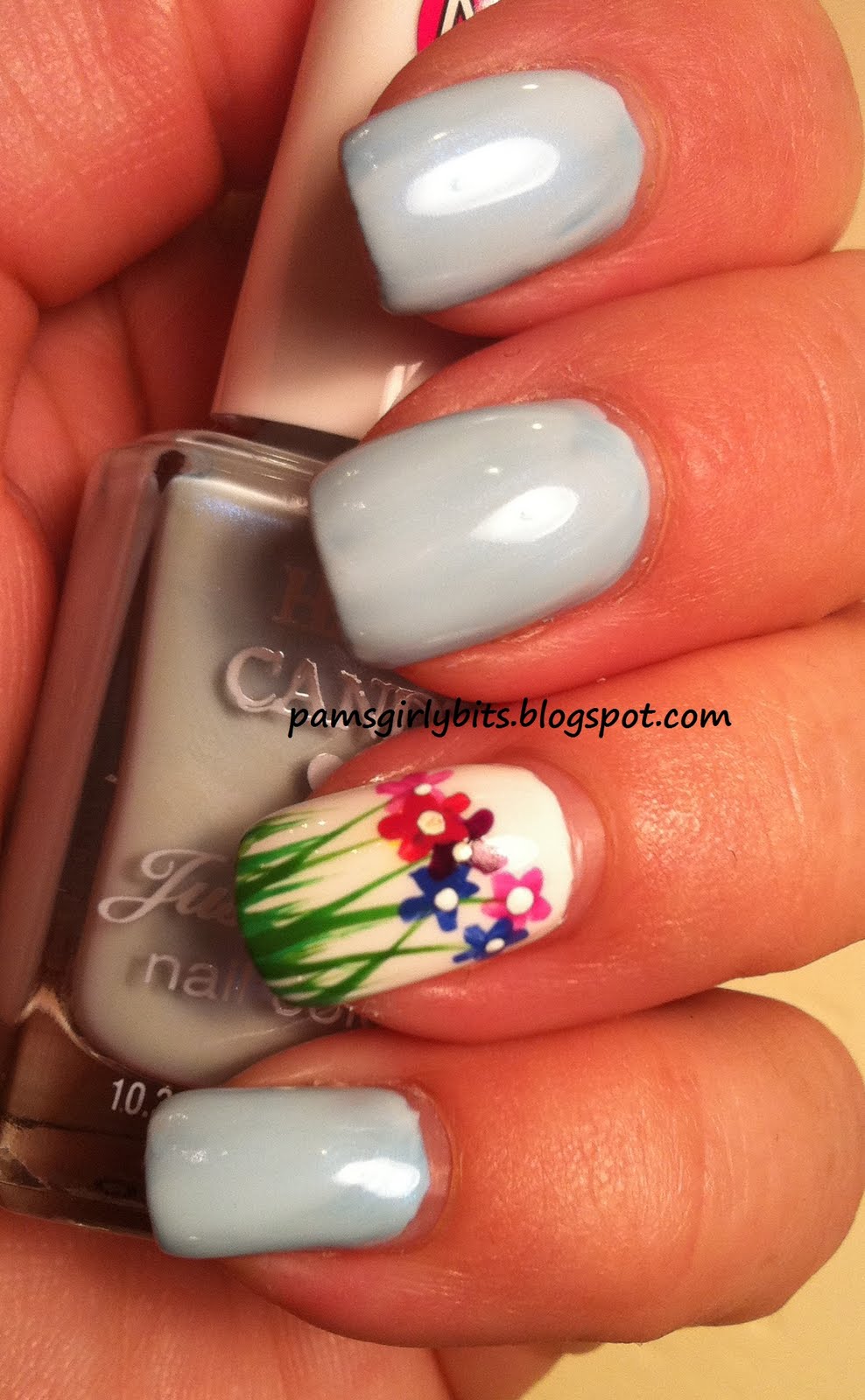Girly Bits Flowers in the grass nail art