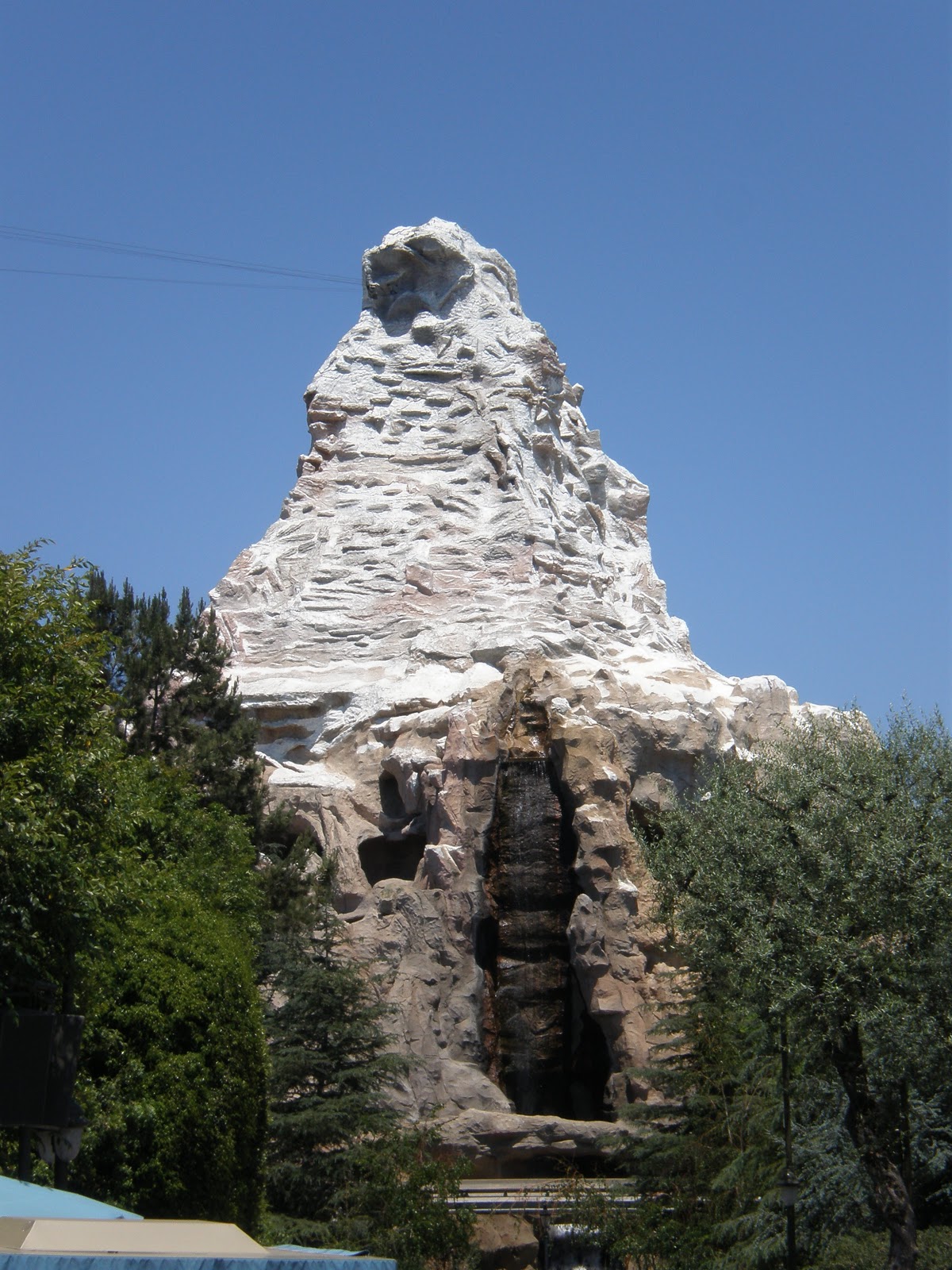 matterhorn disneyland