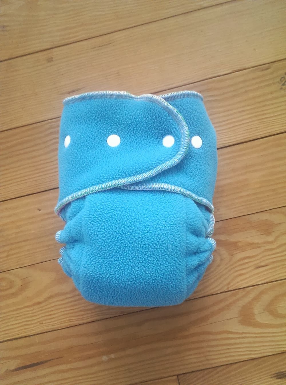 Nighttime one size hybrid fitted diaper