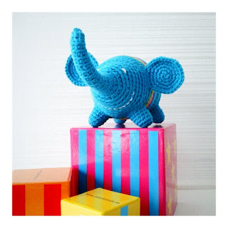 Barnsäker virkad elefant