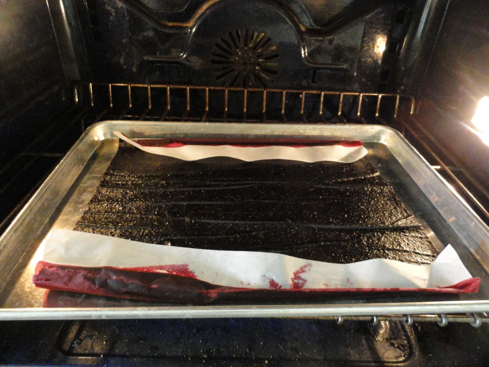 The Messy Organic Mum Blackberry Fruit Leather