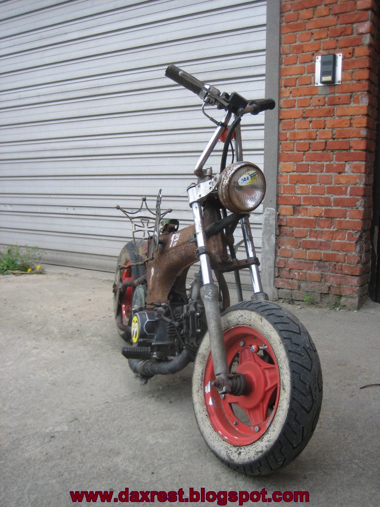 Honda Dax Restauration: Rat Rod Dax