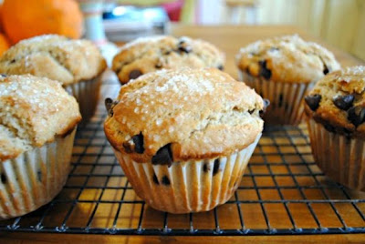 How to make "Doowaps" - or homemade muffins - with chocolate chips