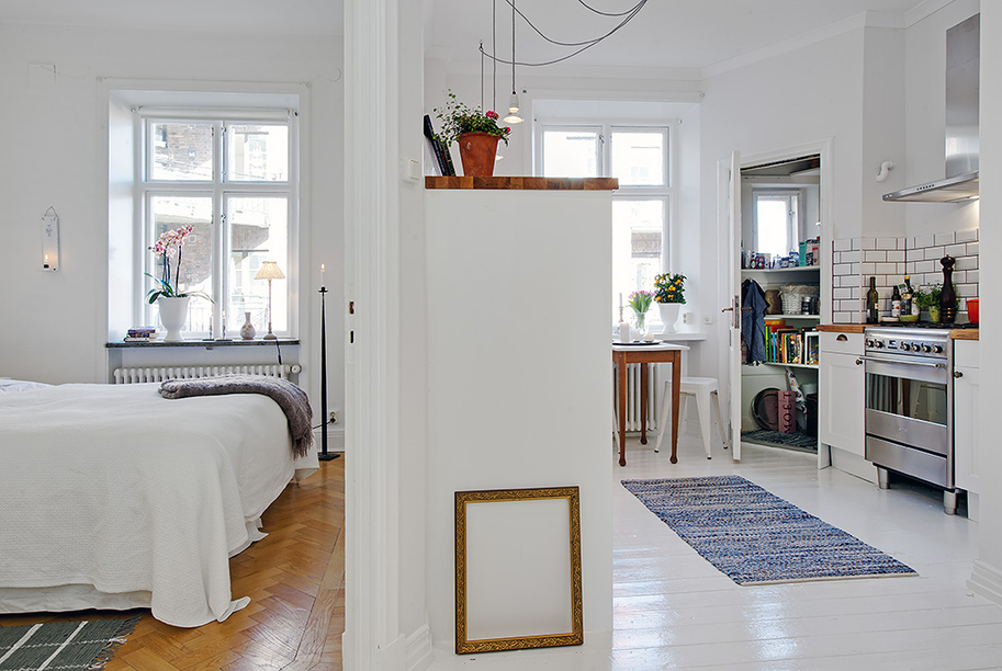 Bizim Evin Hanımı Küçük Mutlu Ev