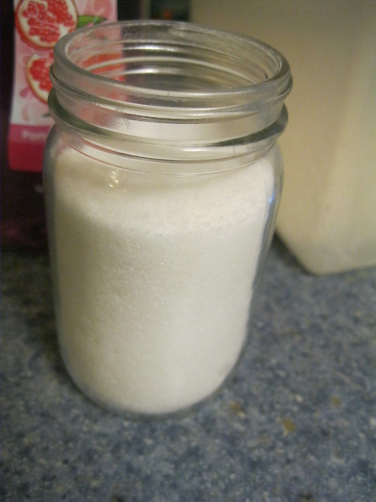 TIP GARDEN Homemade Body Scrub Two Ingredient Recipe