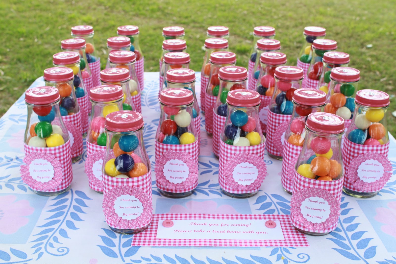 My little cottage in the making A VINTAGE PICNIC BIRTHDAY PARTY