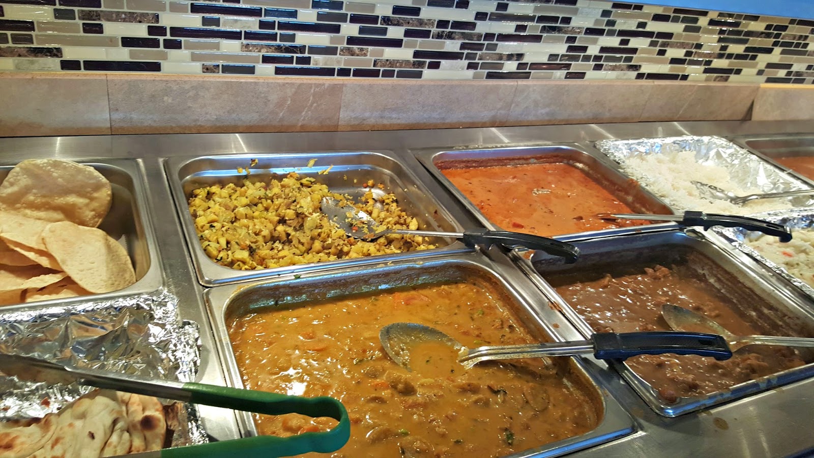 Mami-Eggroll: Indian Buffet at Chettinad Grill Burlington
