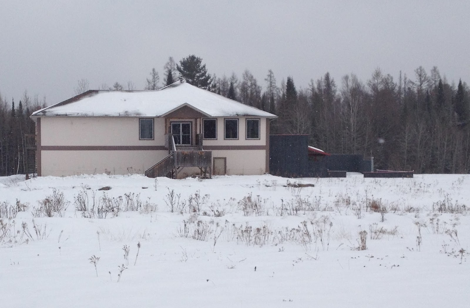 Lac Simon "One Lake One Chance" Domaine des Pères SainteCroix & Bar
