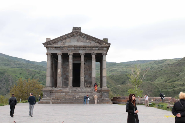 Una semana en Armenia - Blogs de Armenia - 12-05-15 Geghard, Garni, Echmiadzin, Zvartnorts. (10)