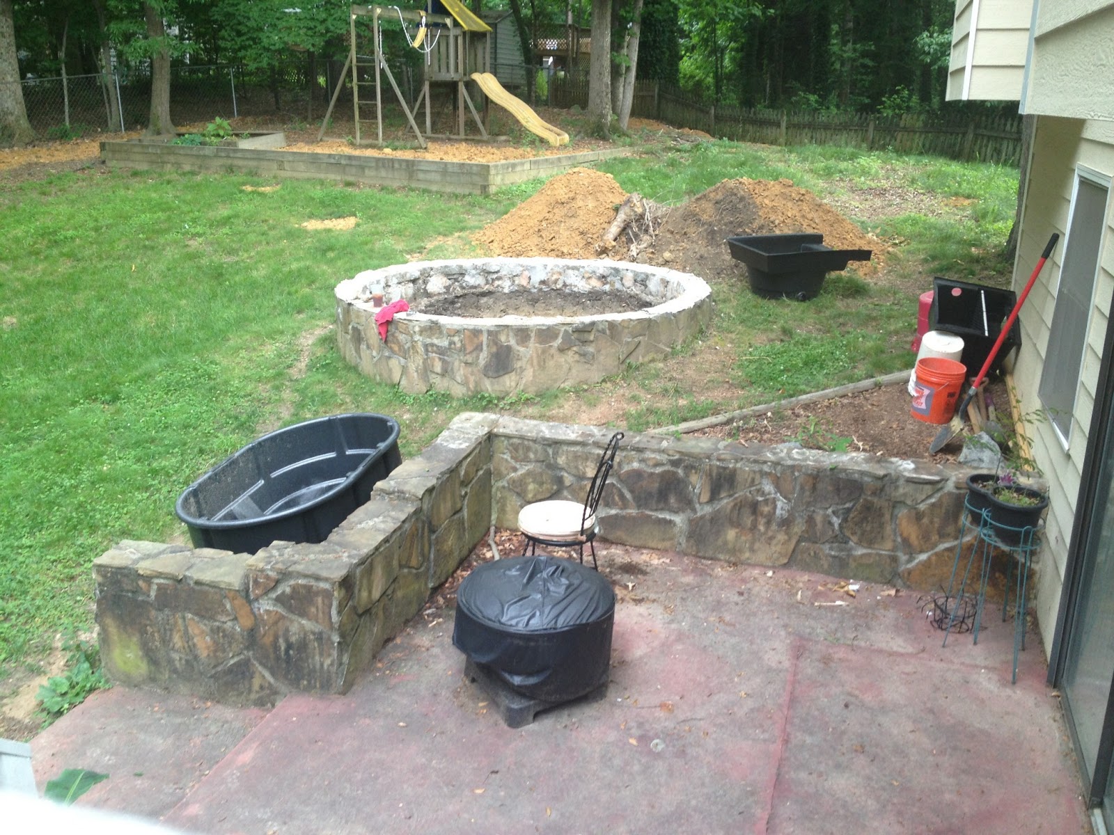 The Hawkins' Family Pond Stock tank filter and bottom drain